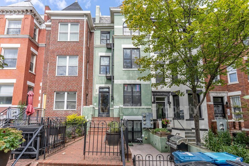 1317 Harvard St NW in Washington, DC - Building Photo