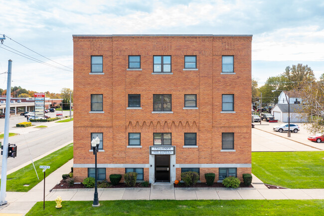 Primadore Apartments in Wyandotte, MI - Foto de edificio - Building Photo