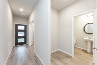 7211 Toluca Dr in Rosharon, TX - Building Photo - Building Photo