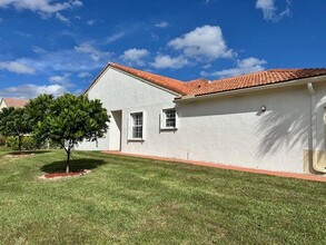 6277 Heliconia Rd in Delray Beach, FL - Building Photo - Building Photo