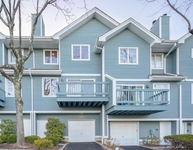 8 Skyview Ter in Clifton, NJ - Foto de edificio
