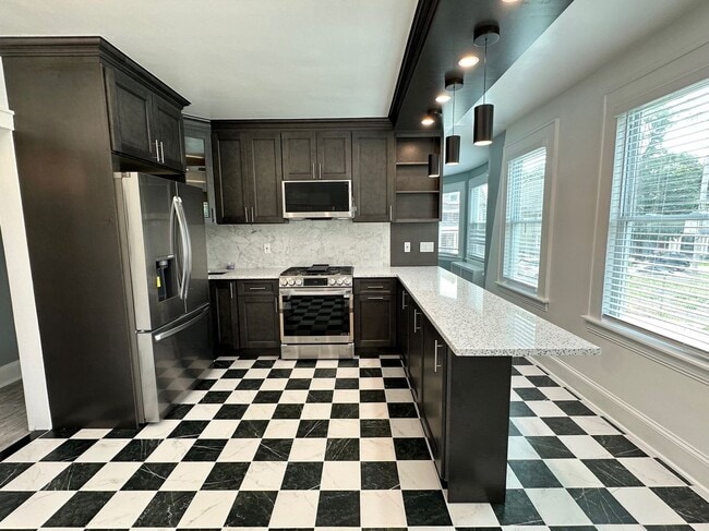property at 433 Ridgefield Ave