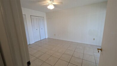 4061 Crockers Lake Blvd in Sarasota, FL - Building Photo - Building Photo