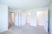 Brookdale Apartments in Charlottesville, VA - Building Photo - Interior Photo