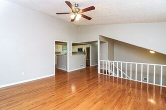 249 Castleair Dr NE in Kennesaw, GA - Building Photo - Building Photo