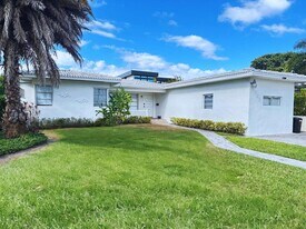 2038 Alton Rd in Miami Beach, FL - Building Photo