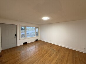 103 Edwards St in Beckley, WV - Building Photo - Building Photo