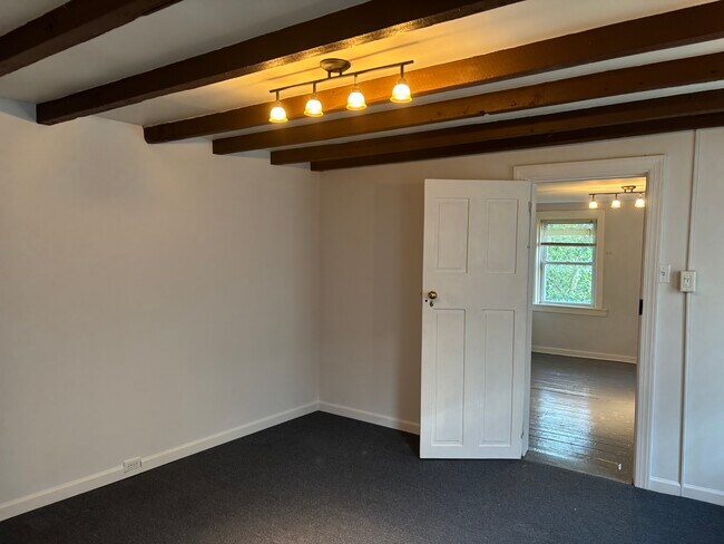 421 Moyer St, Unit F in Philadelphia, PA - Foto de edificio - Building Photo