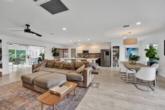 4104 Larch Ave in West Palm Beach, FL - Building Photo - Building Photo