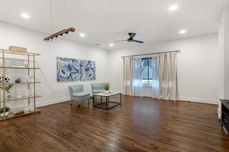 5602 Lindell Ave in Dallas, TX - Building Photo - Building Photo