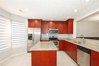 4802 Oldwick Ct in Virginia Beach, VA - Building Photo - Building Photo