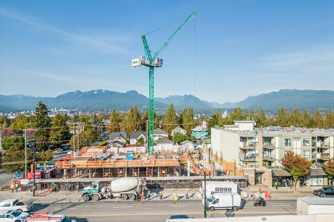 YWCA Sandy So Vista in Vancouver, BC - Building Photo - Building Photo