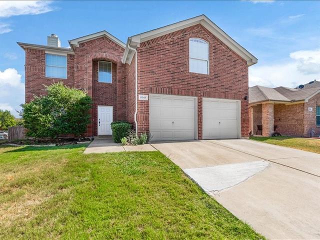 1047 Stream Dr in Grand Prairie, TX - Foto de edificio