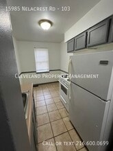 15985 Nelacrest Rd in East Cleveland, OH - Building Photo - Building Photo