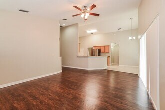 1436 Lake Marion Dr in Apopka, FL - Building Photo - Building Photo