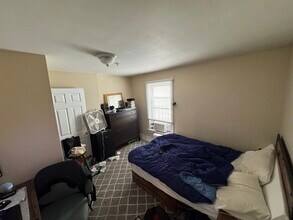 260 Gold St, Unit 3 in Boston, MA - Building Photo - Building Photo