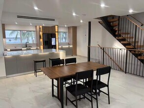 3822 NE 171 St in North Miami Beach, FL - Building Photo - Building Photo