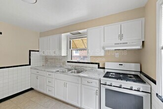 7125 Theodore Ave in Jennings, MO - Building Photo - Building Photo