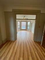 1924 W Division St, Unit 2 in Chicago, IL - Building Photo