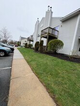 1307 Greenwich Dr, Unit 1307 Greenwich Dr in Albany, NY - Building Photo - Building Photo