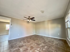 721 W Cuthbert Ave in Midland, TX - Building Photo - Building Photo