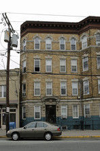 4510 Park Ave in Weehawken, NJ - Building Photo - Building Photo