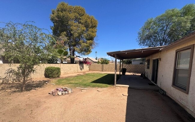 5602 W Yucca St in Glendale, AZ - Building Photo - Building Photo