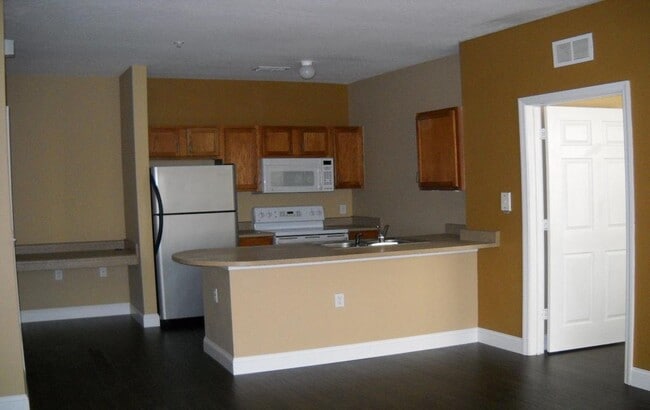 8213 Claire Ann Dr in Orlando, FL - Building Photo - Building Photo