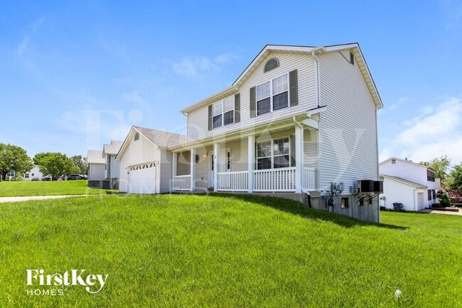 2 Red Cedar Parc Ct in O'Fallon, MO - Foto de edificio - Building Photo