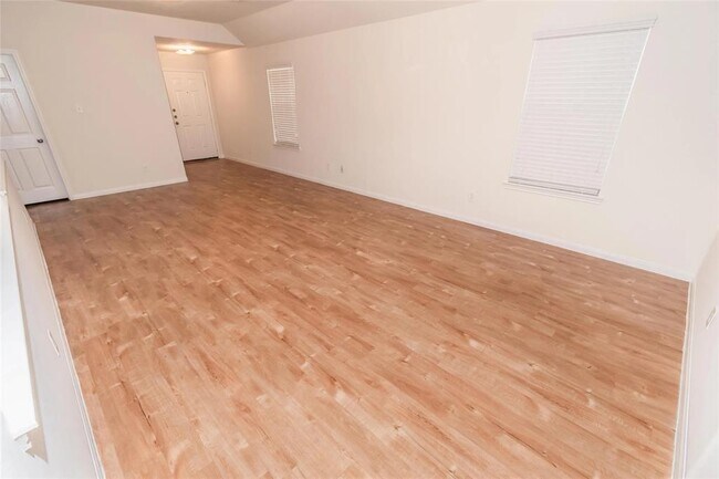 13326 Ella Ridge Lane in Houston, TX - Building Photo - Building Photo