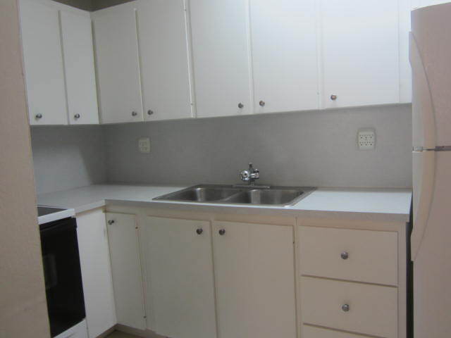 1525 NW 19th Terrace, Unit 2 in Miami, FL - Building Photo - Building Photo