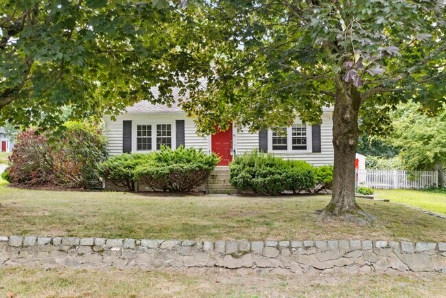 property at 41 Willow St
