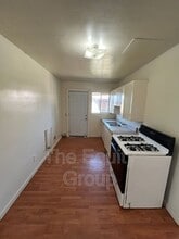 415 W Westfield Ave in Porterville, CA - Building Photo - Building Photo