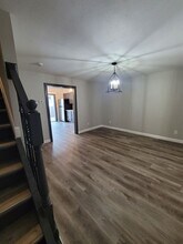 4217 Sunset Dr in Osage Beach, MO - Foto de edificio - Building Photo