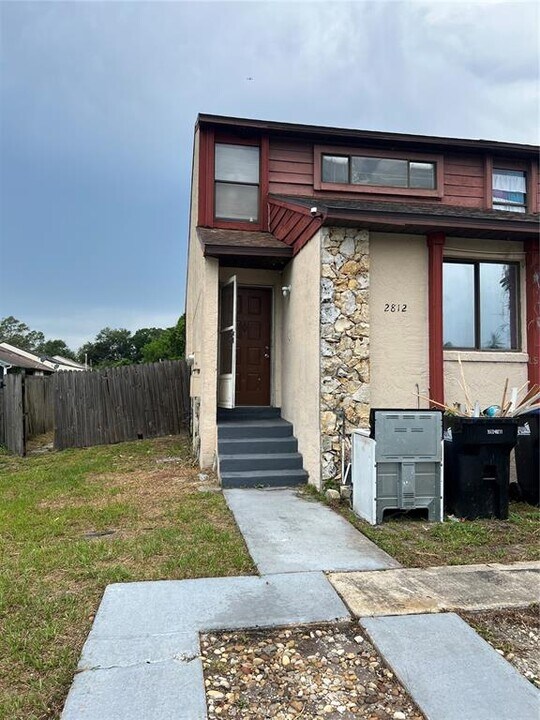 2812 Hunt Club Ln in Orlando, FL - Building Photo