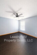 3172 Putnam Ave in Hurricane, WV - Building Photo - Building Photo