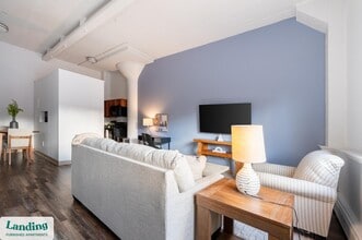 45 Willow St, Unit 35-209 in Springfield, MA - Building Photo - Building Photo