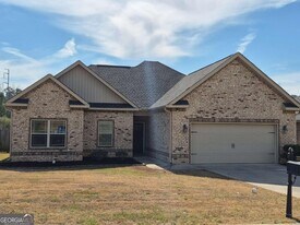 134 Summer Grove Ln in Macon, GA - Building Photo