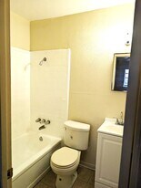 101 N 3rd St, Unit 11 in Copperas Cove, TX - Building Photo