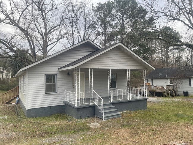 809 Airport Rd S in Jasper, AL - Building Photo - Building Photo