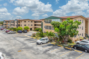 Palm Springs Gardens Apartments