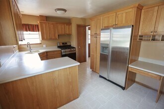 1531 Kenan Ave NW in Grand Rapids, MI - Building Photo - Building Photo