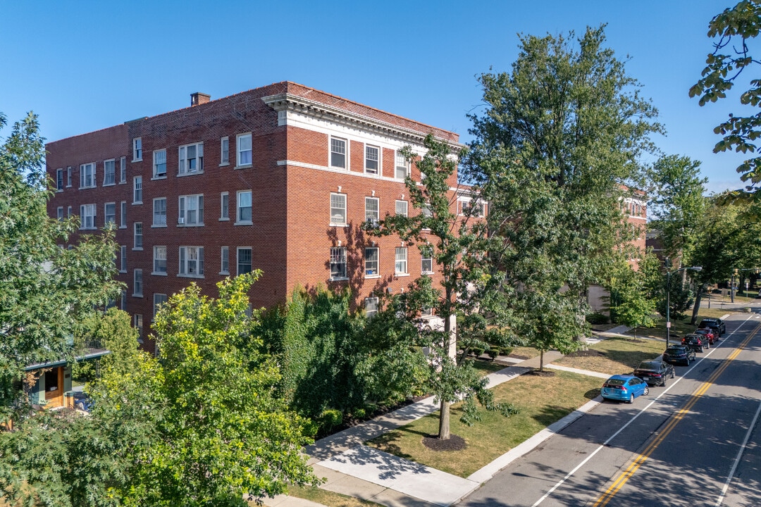 The Sherwood in Buffalo, NY - Building Photo