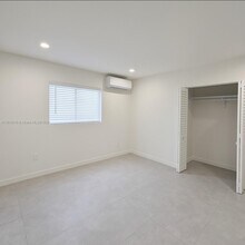 1601 NW 36th Ave in Miami, FL - Building Photo - Building Photo