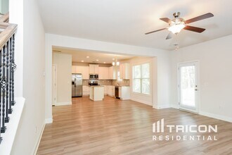 429 Ireland Ln in Dallas, GA - Building Photo - Building Photo