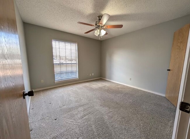 20 Fernwood Dr in Texarkana, TX - Building Photo - Building Photo