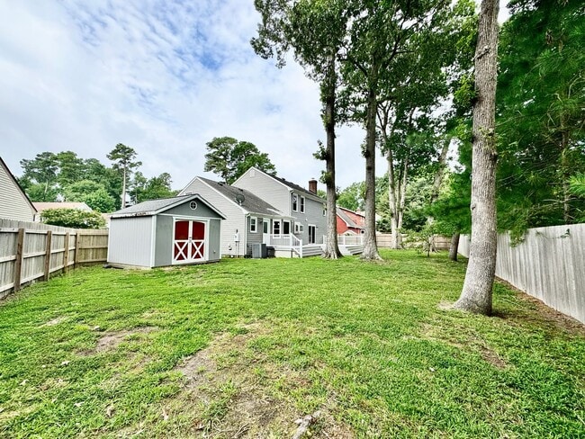 2268 Windy Pines Bend in Virginia Beach, VA - Foto de edificio - Building Photo