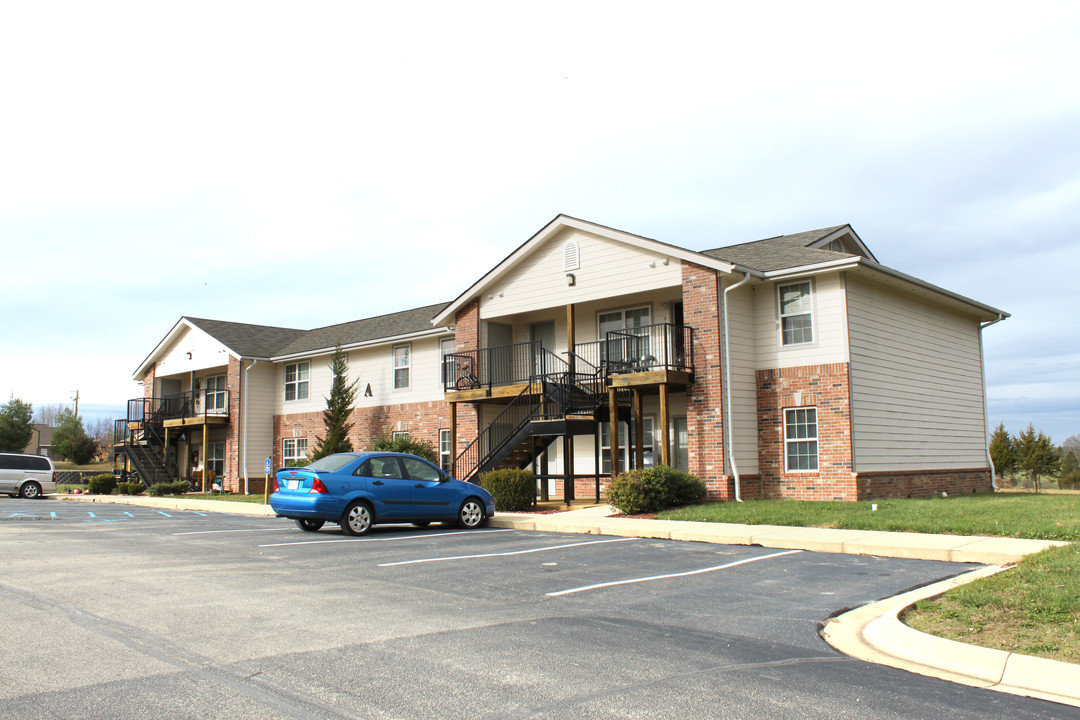 Cuba Place Apartments in Cuba, MO - Building Photo