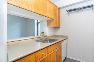 4-74 48th Avenue Unit in Queens, NY - Building Photo - Building Photo