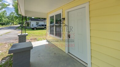 821 13th Ct in Phenix City, AL - Building Photo - Building Photo